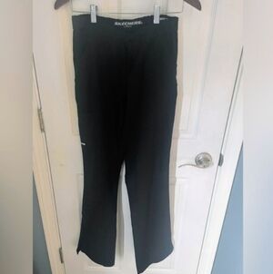 Skechers Women's Black scrub pants with Pockets